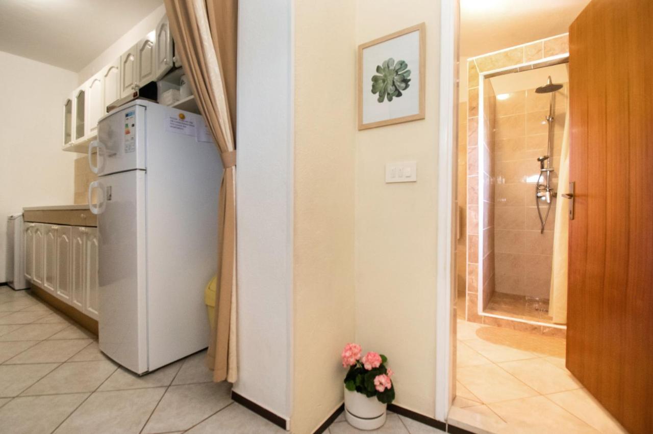 Apartment Ivan Vrsi Kültér fotó